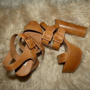 Steve Madden Rodnee Leather Platform Sandals with Adjustable Straps